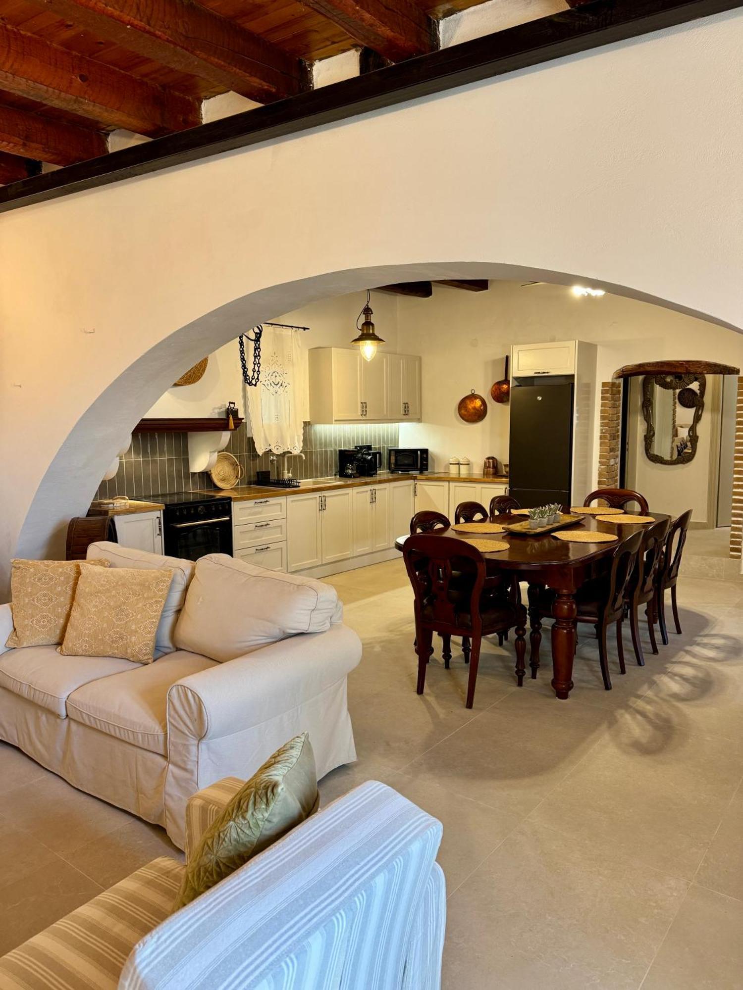 Marcora'S Historical Estate Guest House Strongyli  Exterior photo