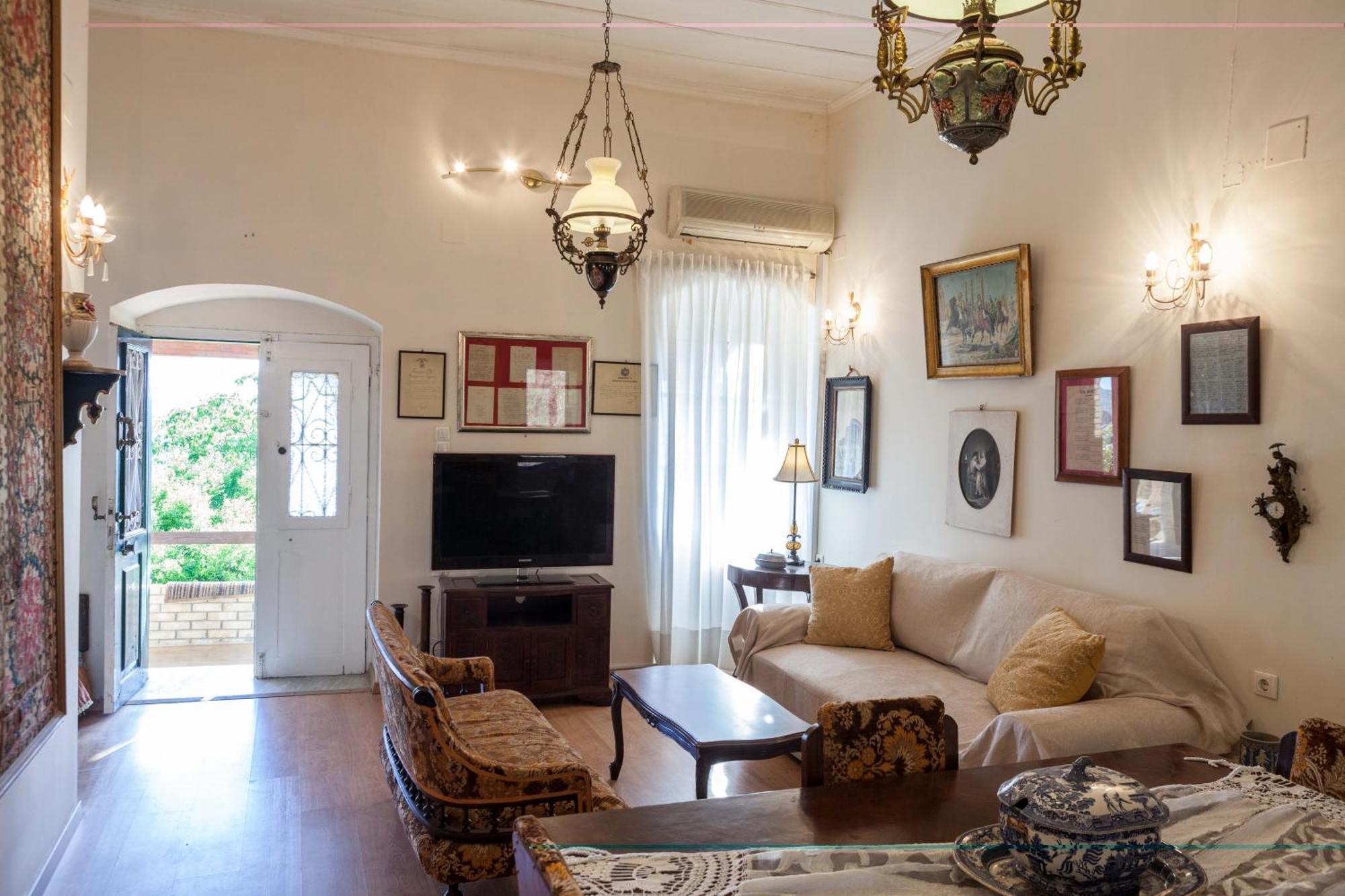 Marcora'S Historical Estate Guest House Strongyli  Exterior photo
