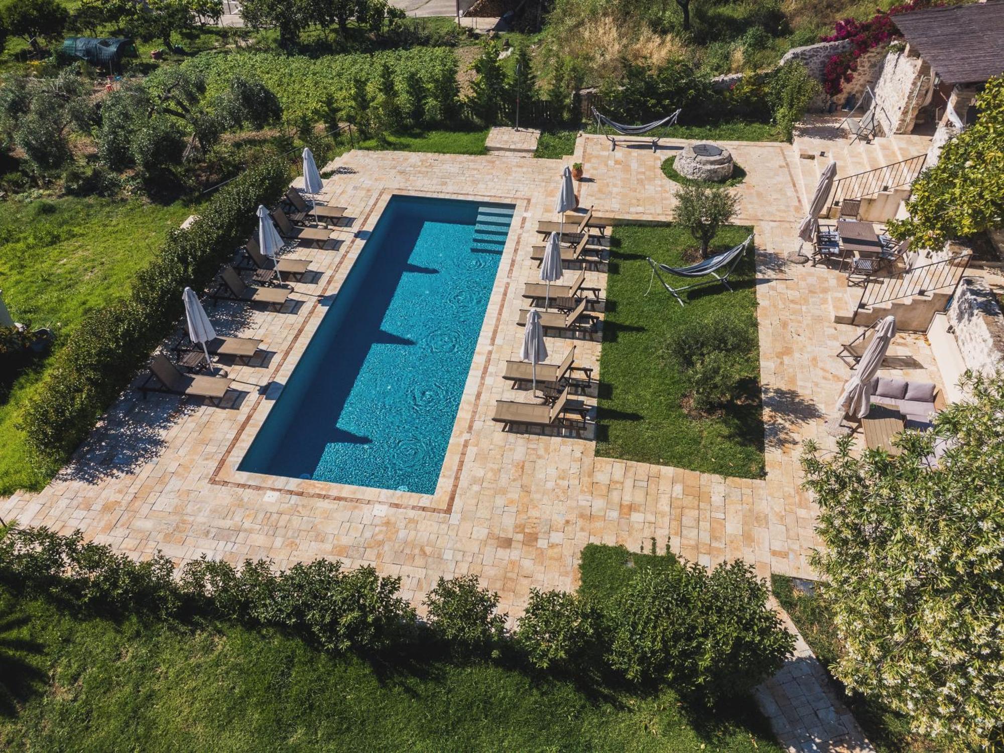 Marcora'S Historical Estate Guest House Strongyli  Exterior photo
